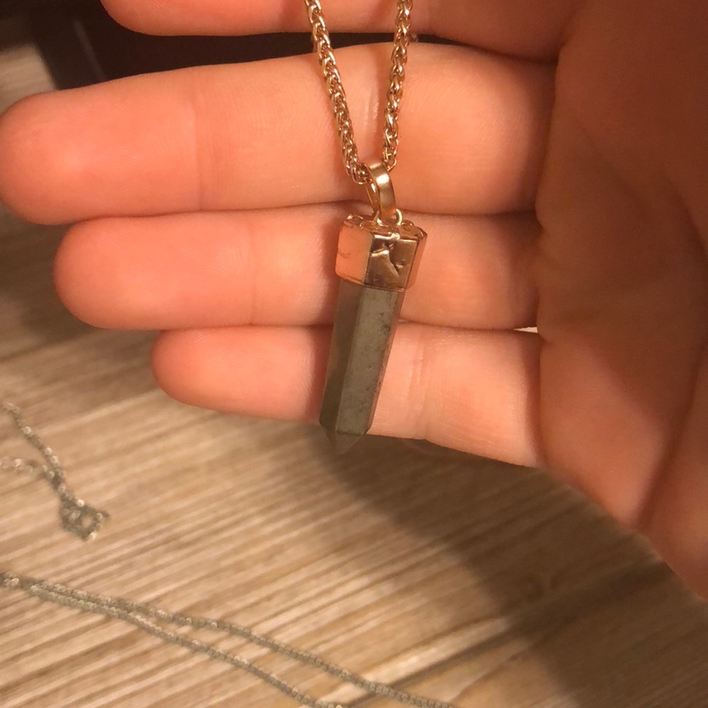 Kendra Scott Necklace